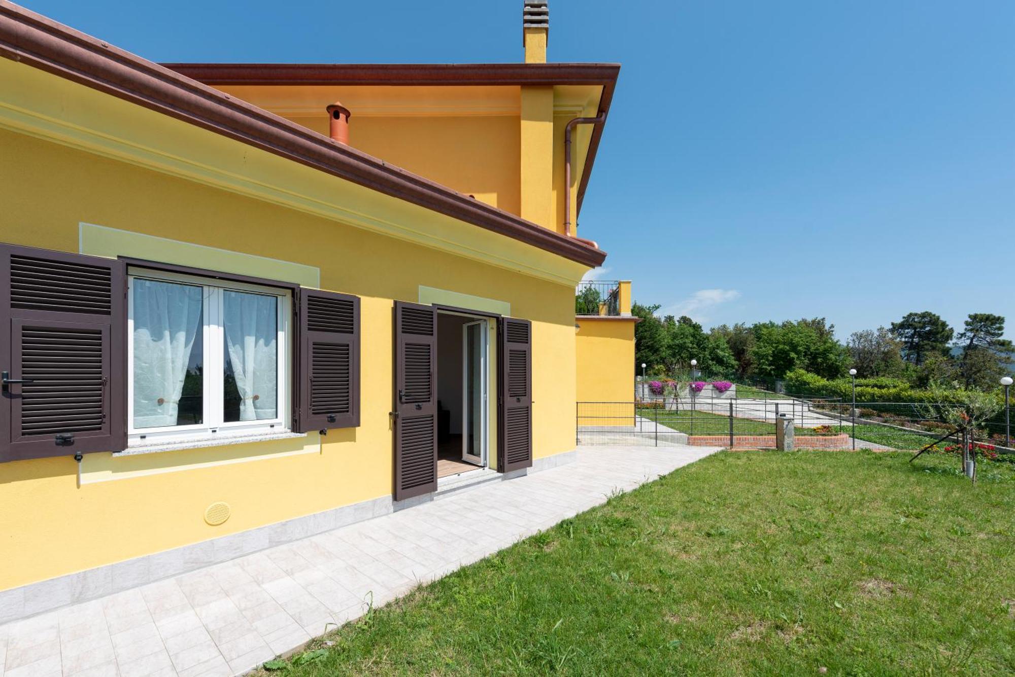 Joivy Villa Guanna - Charming Flat With Garden Bracco Ngoại thất bức ảnh