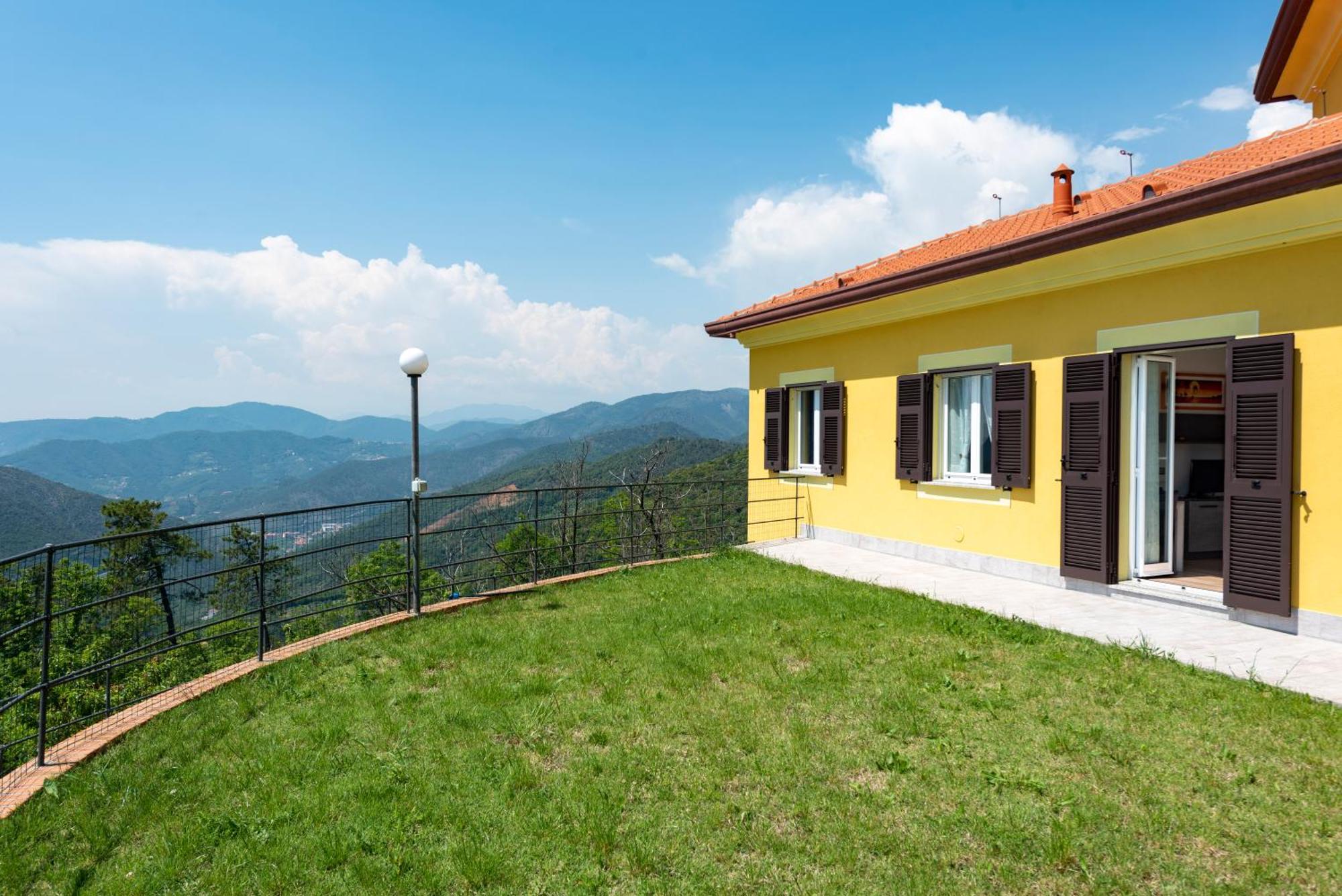 Joivy Villa Guanna - Charming Flat With Garden Bracco Ngoại thất bức ảnh